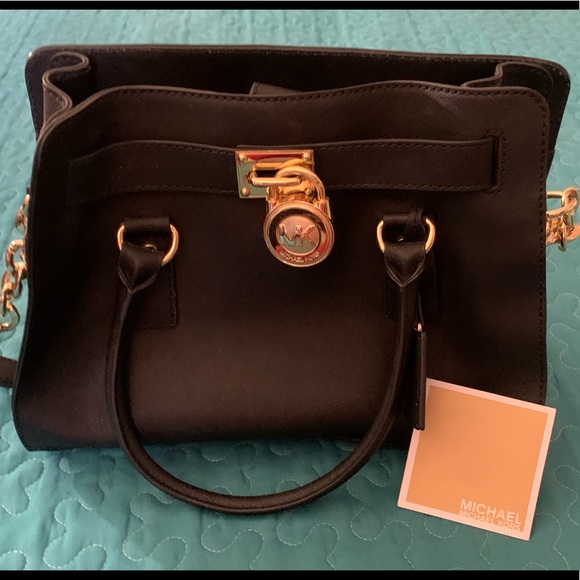 Michael Kors -Black Saffiano Leather Purse with crossbody strap - Picture 7 of 16